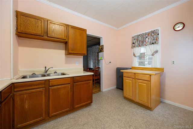 42 Oak Street, Beacon, NY 12508
