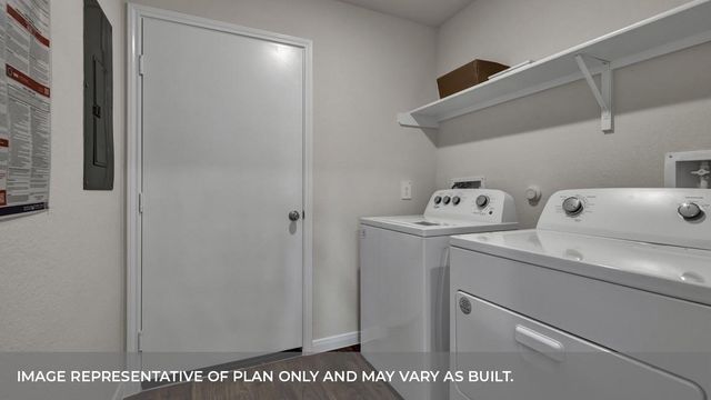 1308 Camden LN, Lockhart, TX 78644