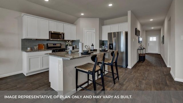 1308 Camden LN, Lockhart, TX 78644