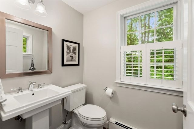 105 Thornberry Rd, Winchester, MA 01890