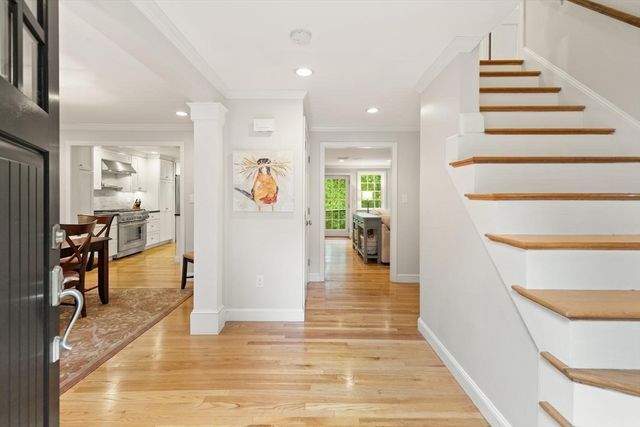 105 Thornberry Rd, Winchester, MA 01890
