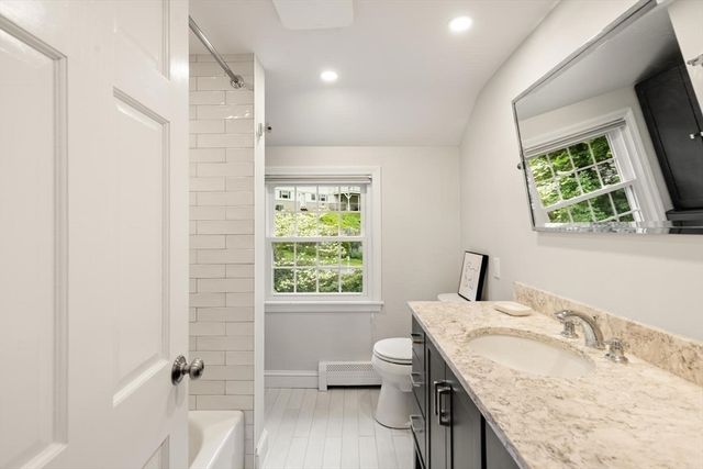 105 Thornberry Rd, Winchester, MA 01890