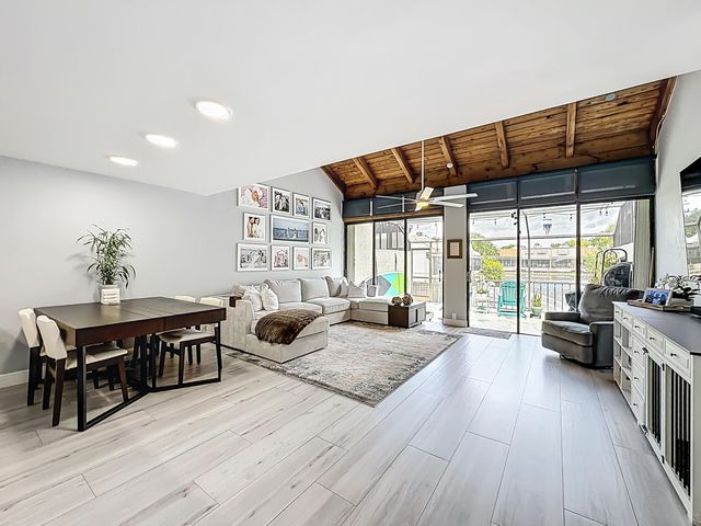 11313 NW 15th Street, Pembroke Pines, FL 33026