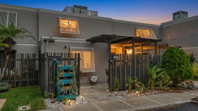 11313 NW 15th Street, Pembroke Pines, FL 33026