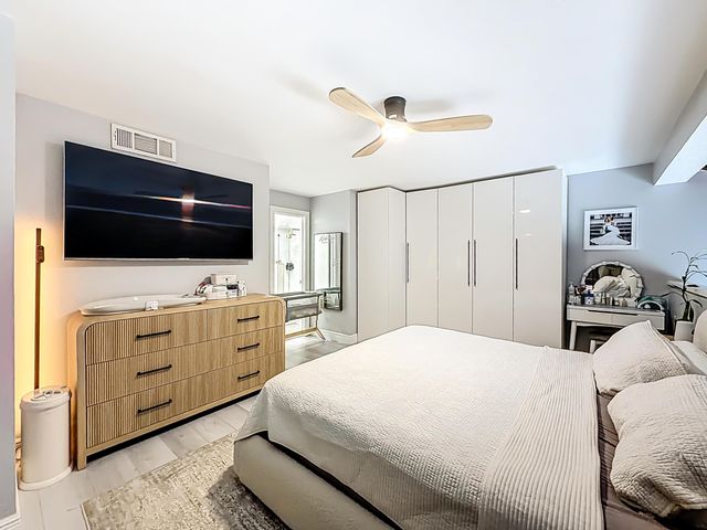 11313 NW 15th Street, Pembroke Pines, FL 33026