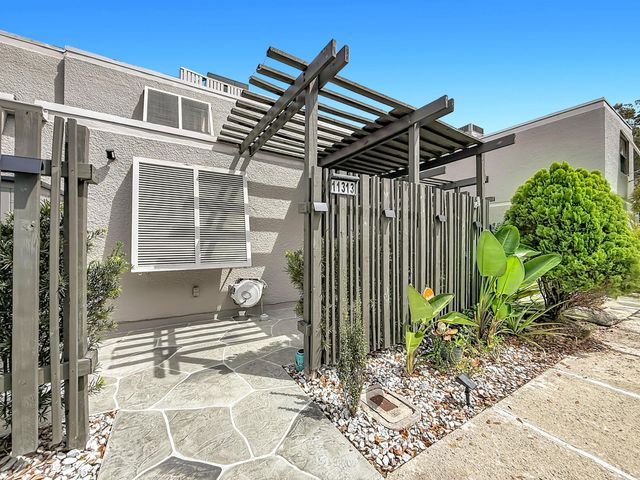 11313 NW 15th Street, Pembroke Pines, FL 33026