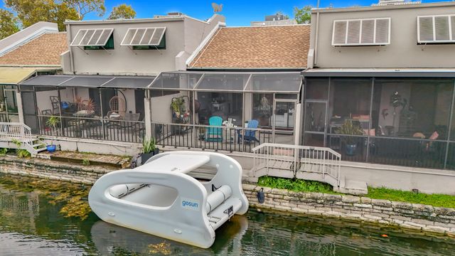 11313 NW 15th Street, Pembroke Pines, FL 33026