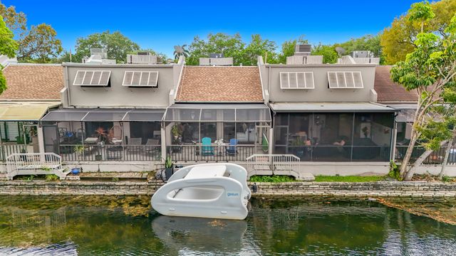 11313 NW 15th Street, Pembroke Pines, FL 33026