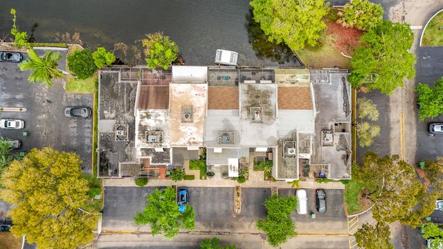 11313 NW 15th Street, Pembroke Pines, FL 33026