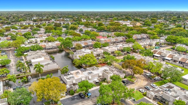 11313 NW 15th Street, Pembroke Pines, FL 33026