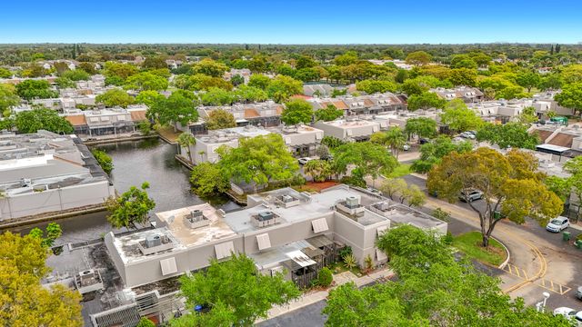 11313 NW 15th Street, Pembroke Pines, FL 33026