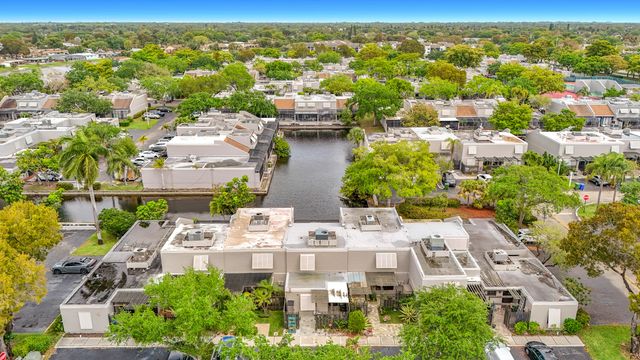 11313 NW 15th Street, Pembroke Pines, FL 33026