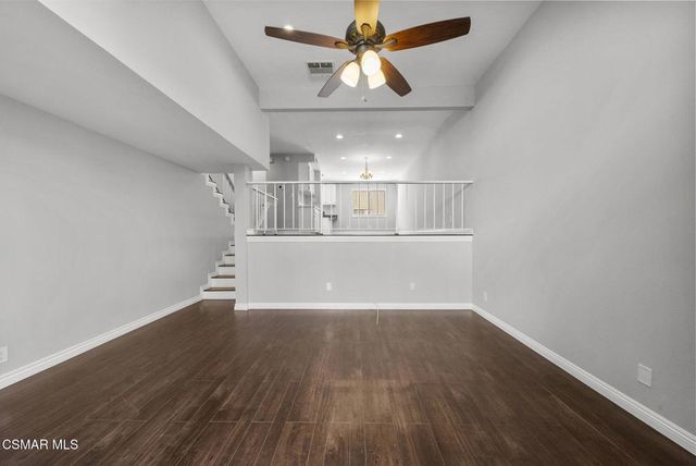 21205 Lassen Street 4, Chatsworth, CA 91311