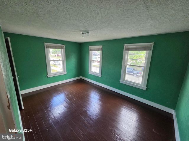 719 VINE ST E E, Millville, NJ 08332