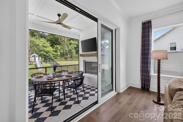 14109 White Gardens Lane, Huntersville, NC 28078