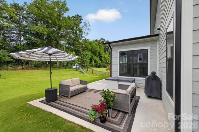 14109 White Gardens Lane, Huntersville, NC 28078