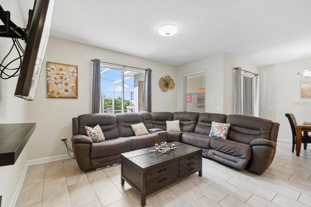 900 PEBBLE BEACH DRIVE, Davenport, FL 33896