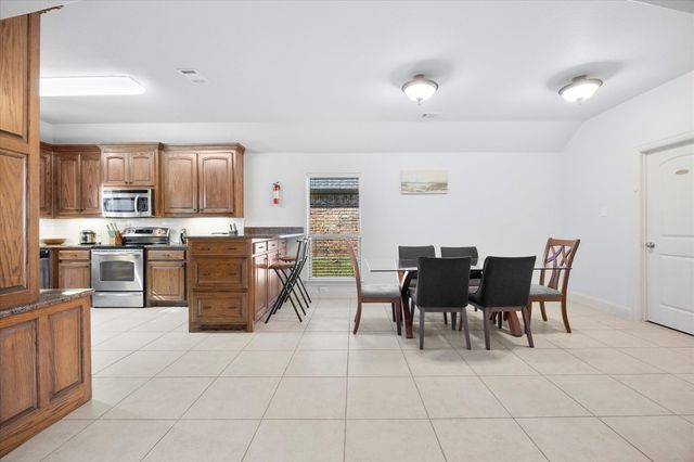 300 Regal Court, Royse City, TX 75189