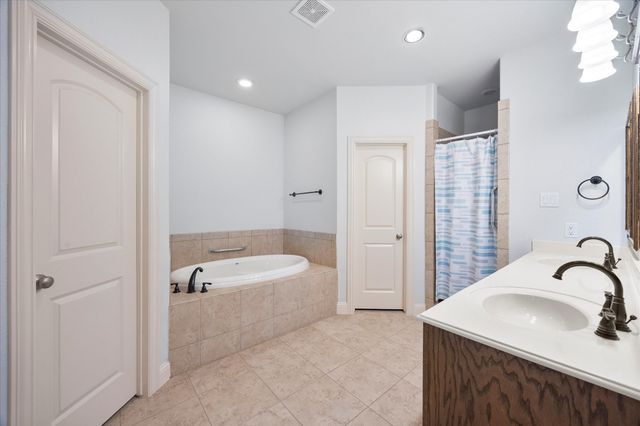 300 Regal Court, Royse City, TX 75189