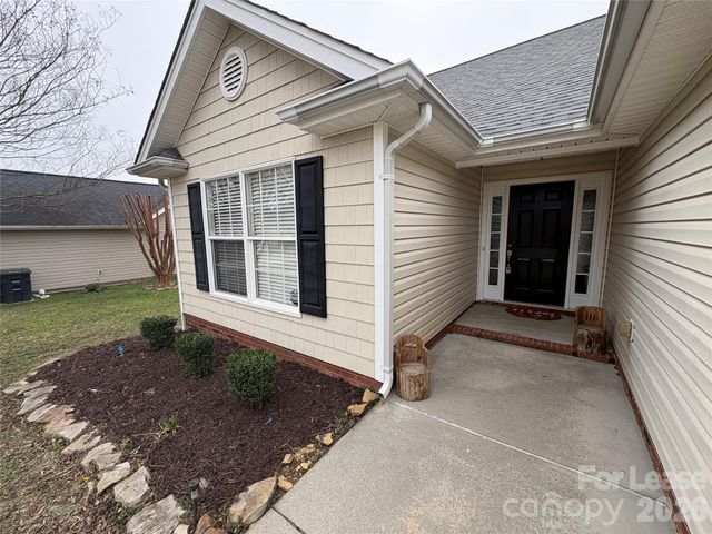 1025 Cranston Crossing Place, Indian Trail, NC 28079