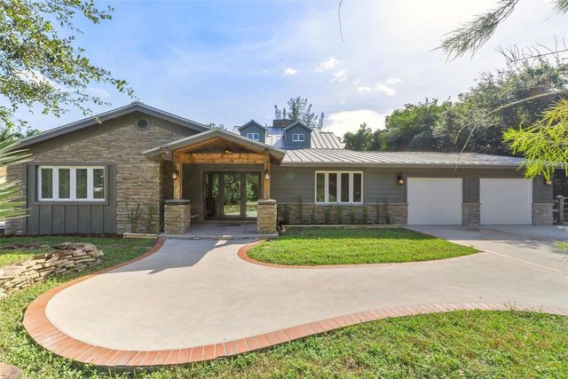 400 Farmington Drive, Plantation, FL 33317