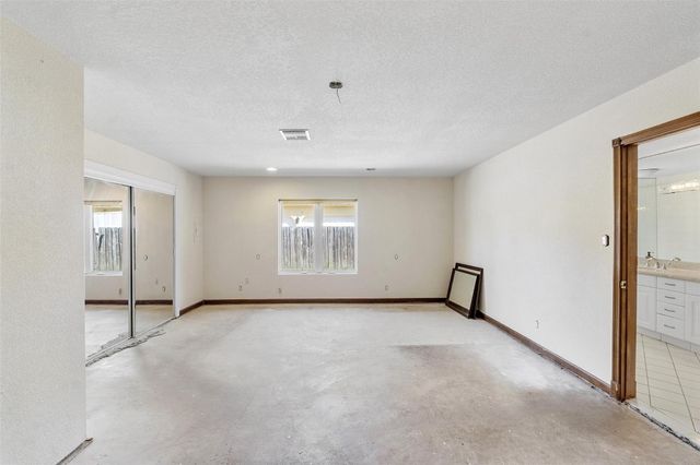 400 Farmington Drive, Plantation, FL 33317