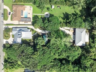 400 Farmington Drive, Plantation, FL 33317