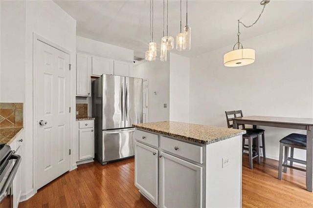 3030 NW Liberty Way NW, Atlanta, GA 30318