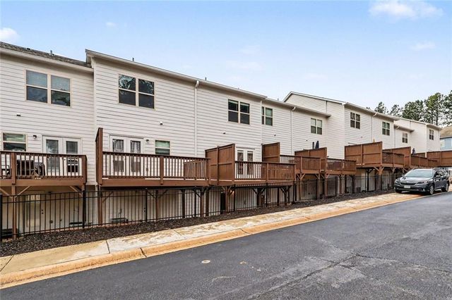 3030 NW Liberty Way NW, Atlanta, GA 30318