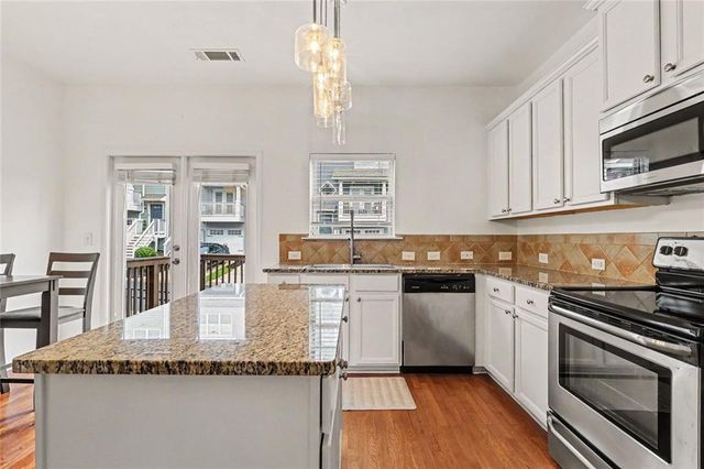 3030 NW Liberty Way NW, Atlanta, GA 30318