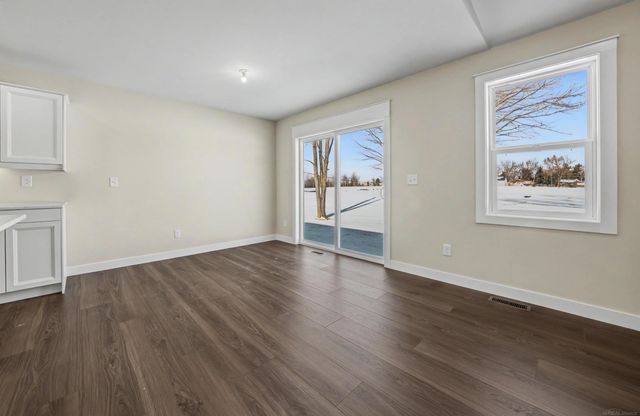 26565 Alray Street, Chesterfield Twp, MI 48051