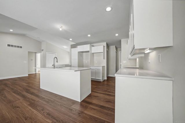 26565 Alray Street, Chesterfield Twp, MI 48051