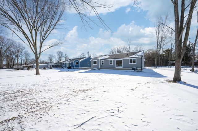 26565 Alray Street, Chesterfield Twp, MI 48051