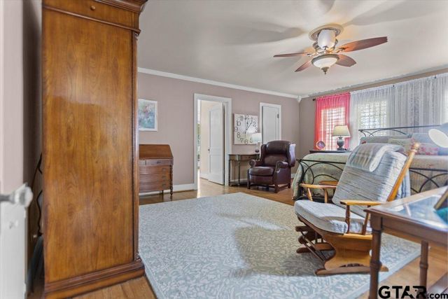 2807 Fm 225, Henderson, TX 75654