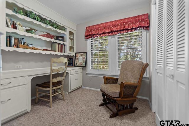 2807 Fm 225, Henderson, TX 75654