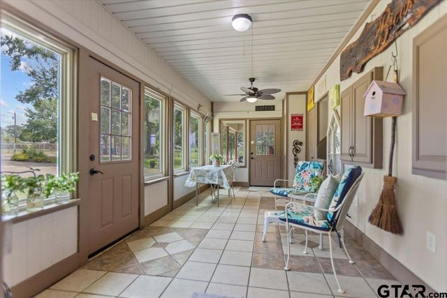 2807 Fm 225, Henderson, TX 75654