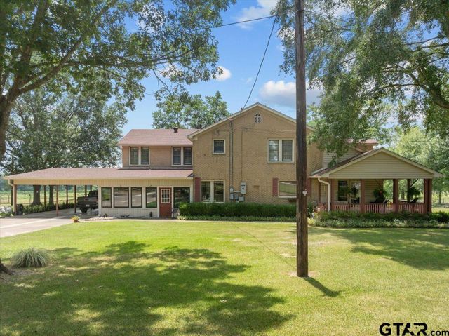 2807 Fm 225, Henderson, TX 75654