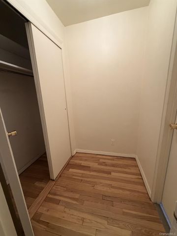 125 Bronx River Road 7A, Yonkers, NY 10704