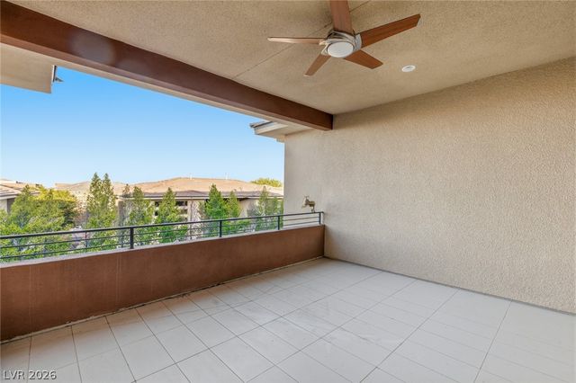 64 Grey Feather Drive, Las Vegas, NV 89135