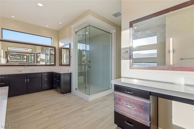 64 Grey Feather Drive, Las Vegas, NV 89135