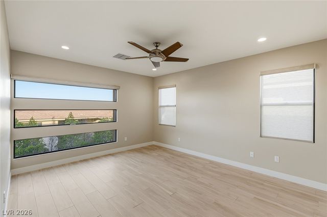 64 Grey Feather Drive, Las Vegas, NV 89135