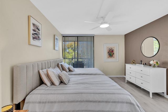 2804 N 46th Avenue C330, Hollywood, FL 33021
