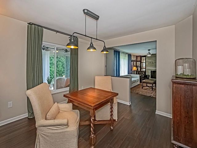 1024 Knollwood Rd, New Kensington, PA 15068