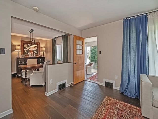 1024 Knollwood Rd, New Kensington, PA 15068