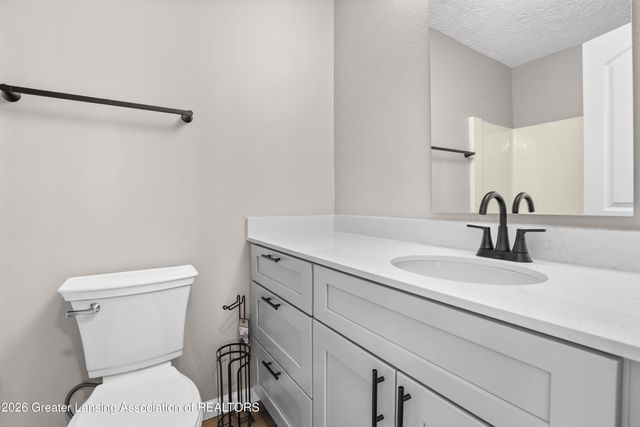 1830 Nemoke Trail, Haslett, MI 48840