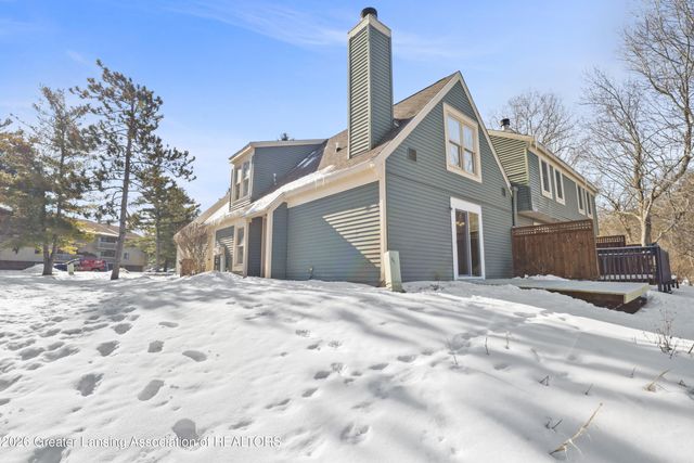 1830 Nemoke Trail, Haslett, MI 48840