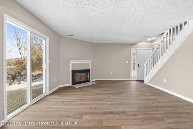 1830 Nemoke Trail, Haslett, MI 48840