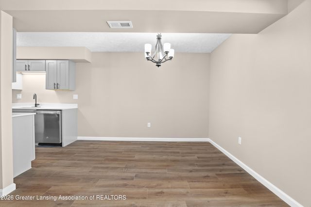 1830 Nemoke Trail, Haslett, MI 48840