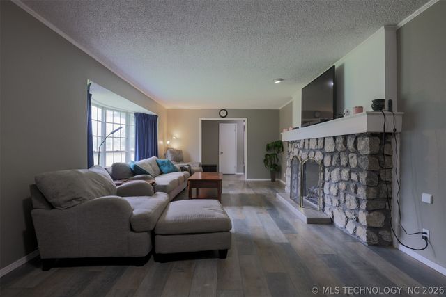 533 W Woodland Drive, Cleveland, OK 74020