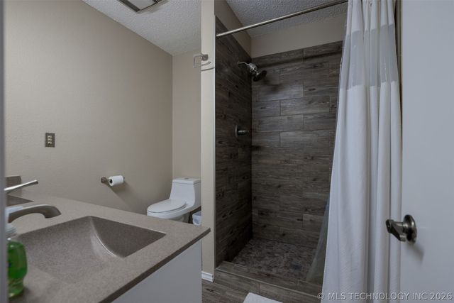 533 W Woodland Drive, Cleveland, OK 74020